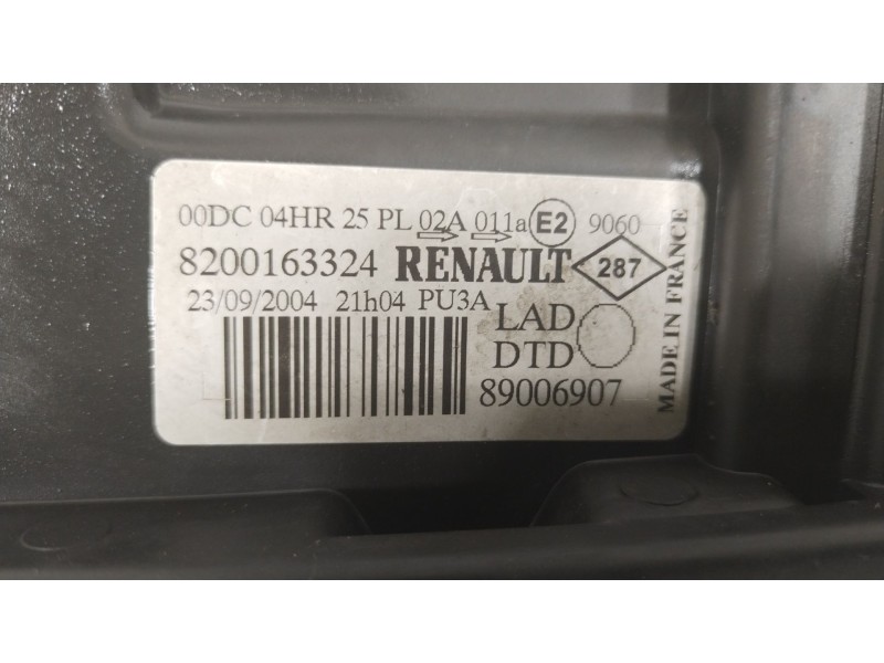 Recambio de faro derecho para renault laguna ii (bg0/1_) 2.2 dci (bg0f) referencia OEM IAM 8200163324 89006907 