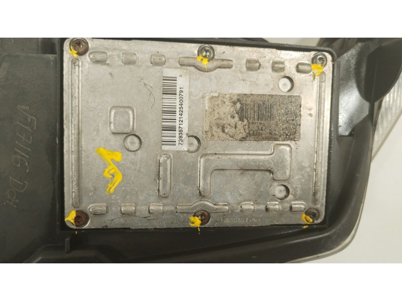 Recambio de faro derecho para renault laguna ii (bg0/1_) 2.2 dci (bg0f) referencia OEM IAM 8200163324 89006907 