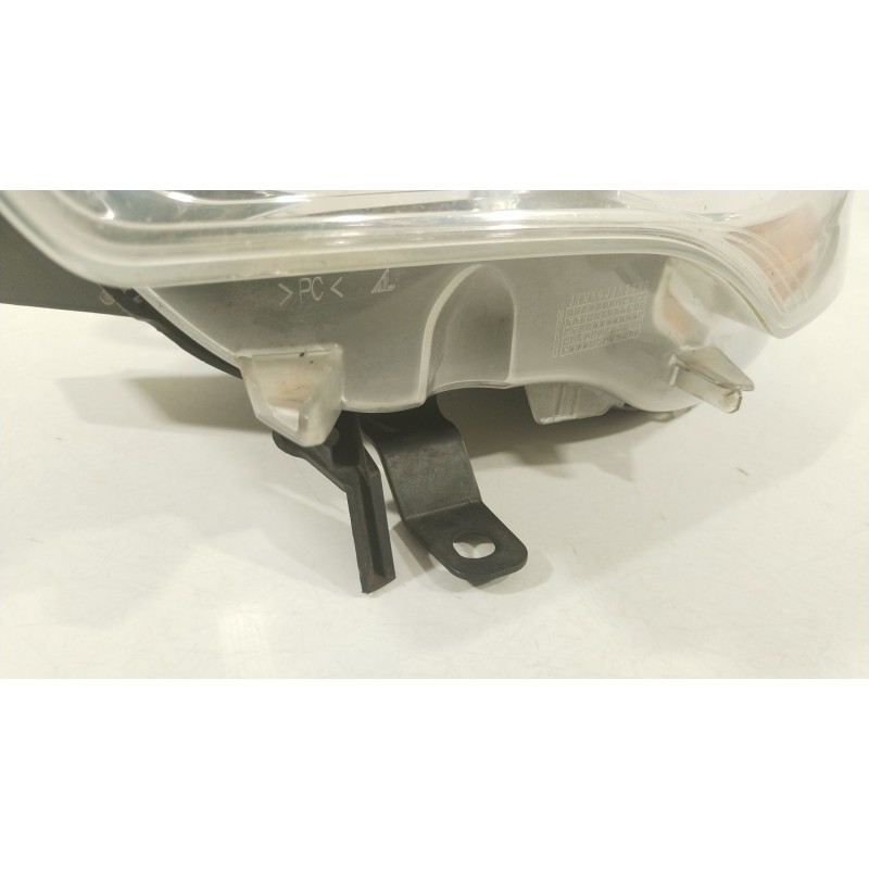 Recambio de faro izquierdo para citroën c4 ii (nc_) 1.6 hdi 90 referencia OEM IAM 9687308280 10G13T1 