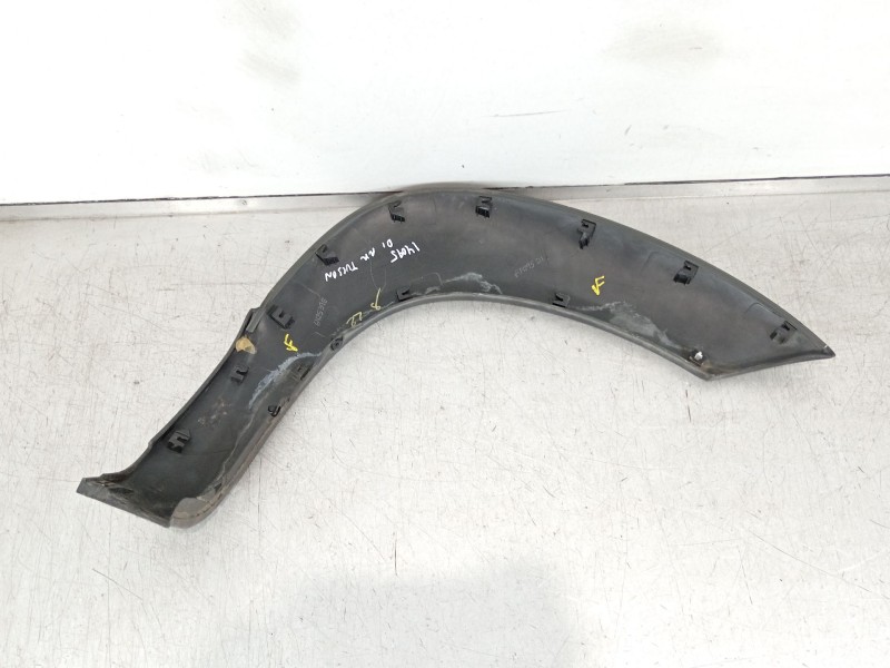 Recambio de aletin delantero izquierdo para hyundai tucson (jm) 2.0 crdi referencia OEM IAM 877112E000  