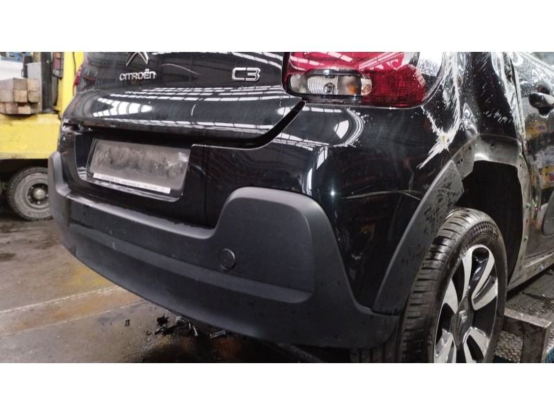 Recambio de paragolpes trasero para citroën c3 iii (sx) 1.2 puretech 82 referencia OEM IAM 9813343977  