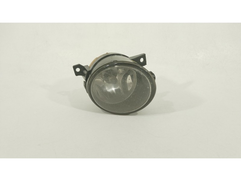Recambio de faro antiniebla derecho para volkswagen golf v (1k1) 1.4 16v referencia OEM IAM 1T0941700H  