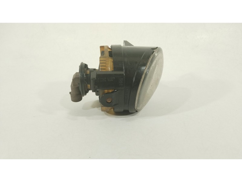 Recambio de faro antiniebla derecho para volkswagen golf v (1k1) 1.4 16v referencia OEM IAM 1T0941700H  