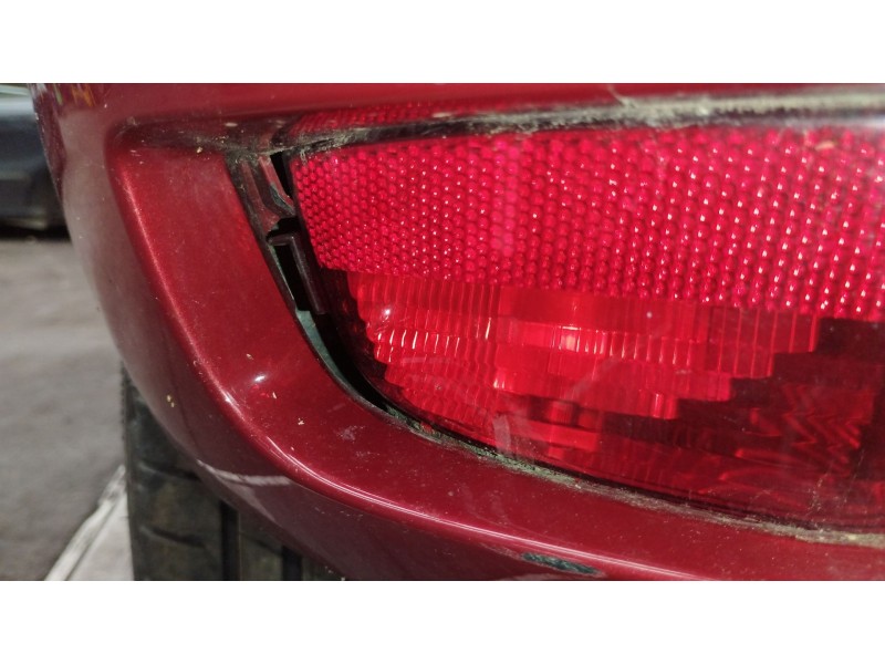 Recambio de paragolpes trasero para dacia sandero iii 1.0 sce 65 referencia OEM IAM 850232562R  