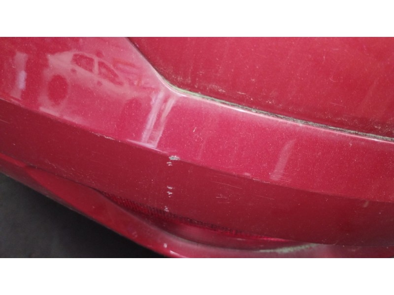 Recambio de paragolpes trasero para dacia sandero iii 1.0 sce 65 referencia OEM IAM 850232562R  