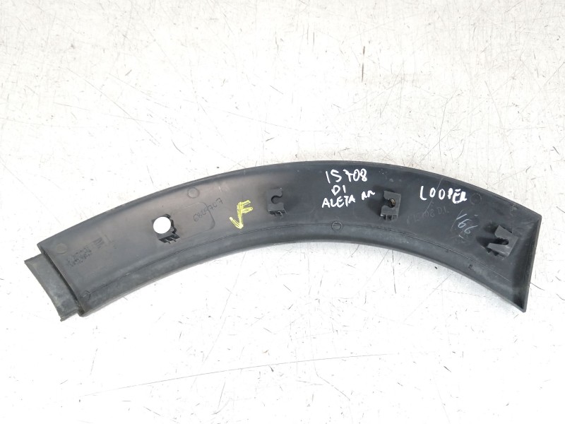 Recambio de aletin delantero izquierdo para mini mini (r50, r53) cooper referencia OEM IAM 51131505865  