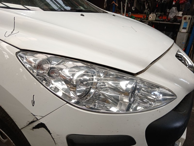 Recambio de faro derecho para peugeot 308 i (4a_, 4c_) 1.6 hdi referencia OEM IAM 1627682080  