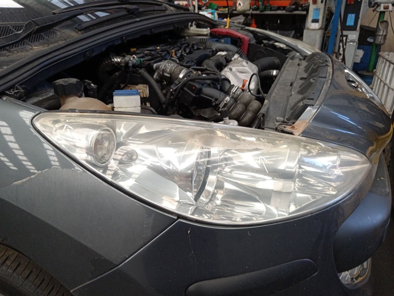 Recambio de faro derecho para peugeot 308 i (4a_, 4c_) 1.6 hdi referencia OEM IAM   