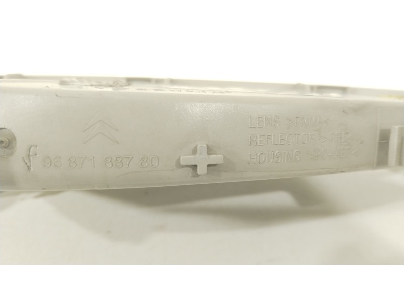 Recambio de piloto delantero izquierdo para citroën ds5 2.0 hdi 165 referencia OEM IAM 9687188780  