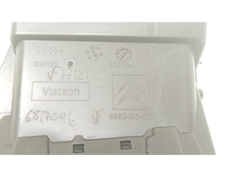 Recambio de rejilla aireadora para citroën c5 iii (rd_) 2.0 hdi 140 referencia OEM IAM 9682425477  