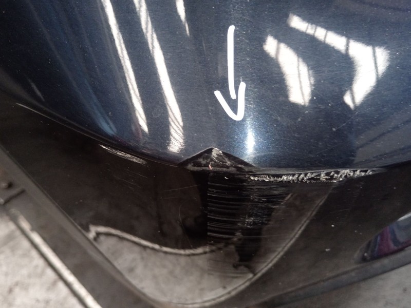 Recambio de aleta delantera derecha para bmw x5 (e70) 3.0d referencia OEM IAM 51657178396  