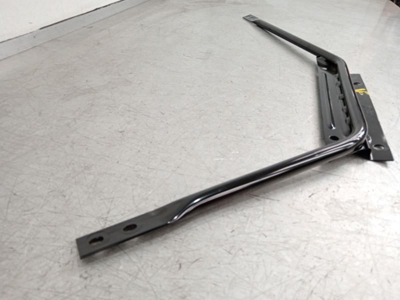 Recambio de tirante delantero derecho para cupra tavascan tavascan referencia OEM IAM 11A805540A  
