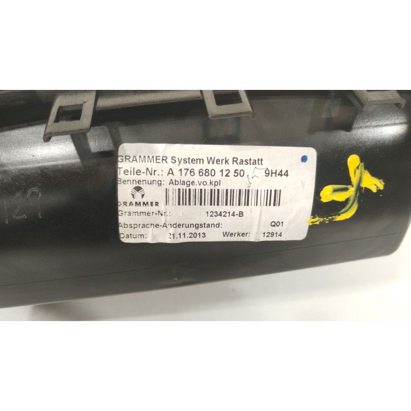 Recambio de consola central para mercedes-benz clase a (w176) a 200 (176.043) referencia OEM IAM A1766801250 A1766800871 