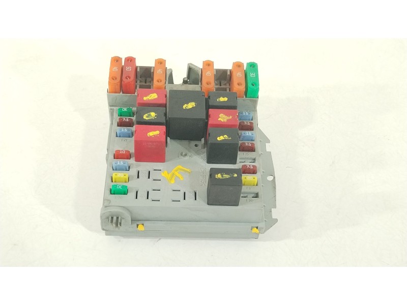 Recambio de caja reles / fusibles para peugeot boxer furgoneta 2.2 hdi 120 referencia OEM IAM 1349944080  