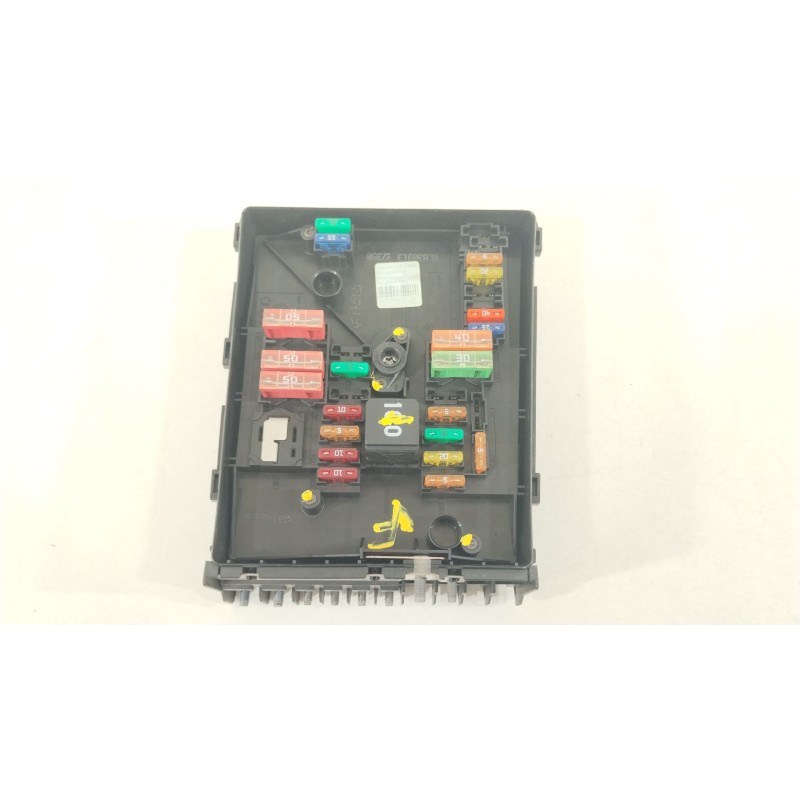 Recambio de caja reles / fusibles para skoda superb ii (3t4) 2.0 tdi 16v referencia OEM IAM 1K0937125D 1K0937118 
