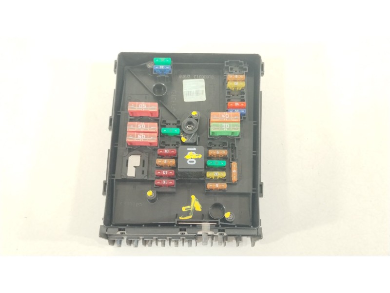 Recambio de caja reles / fusibles para skoda superb ii (3t4) 2.0 tdi 16v referencia OEM IAM 1K0937125D 1K0937118 