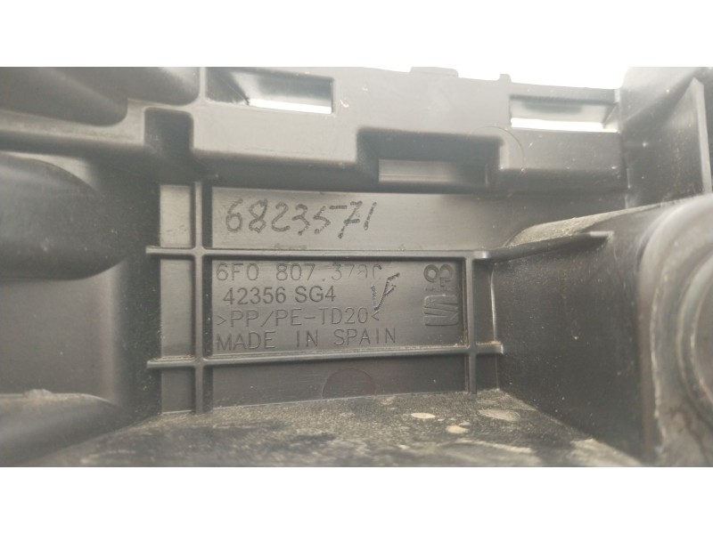 Recambio de soporte paragolpes trasero para seat ibiza (kj1) fr ib referencia OEM IAM 6F0807378C 6F0807377C 