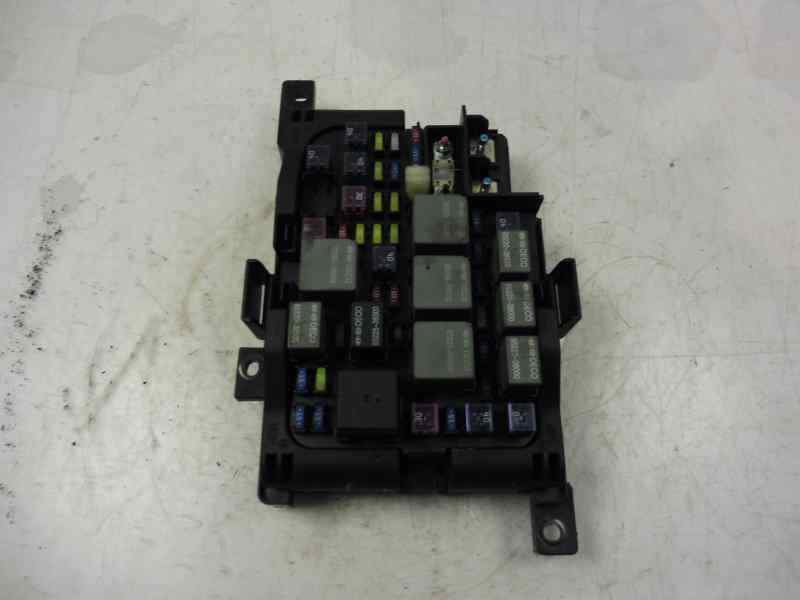 CAJA RELES / FUSIBLES 919501D220 D22U06970312 