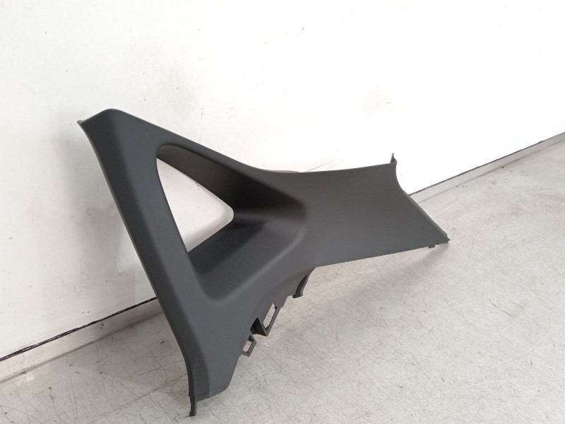 Recambio de moldura para cupra tavascan tavascan referencia OEM IAM 11H8672874PK  