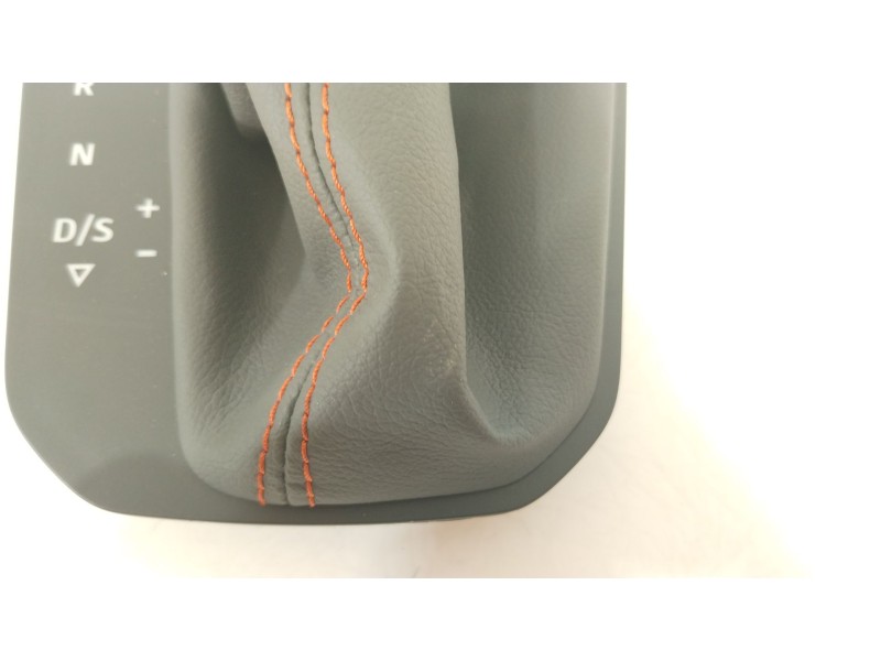 Recambio de pomo palanca cambio para seat ibiza (kj1) fr ib referencia OEM IAM 6F1713203WME  