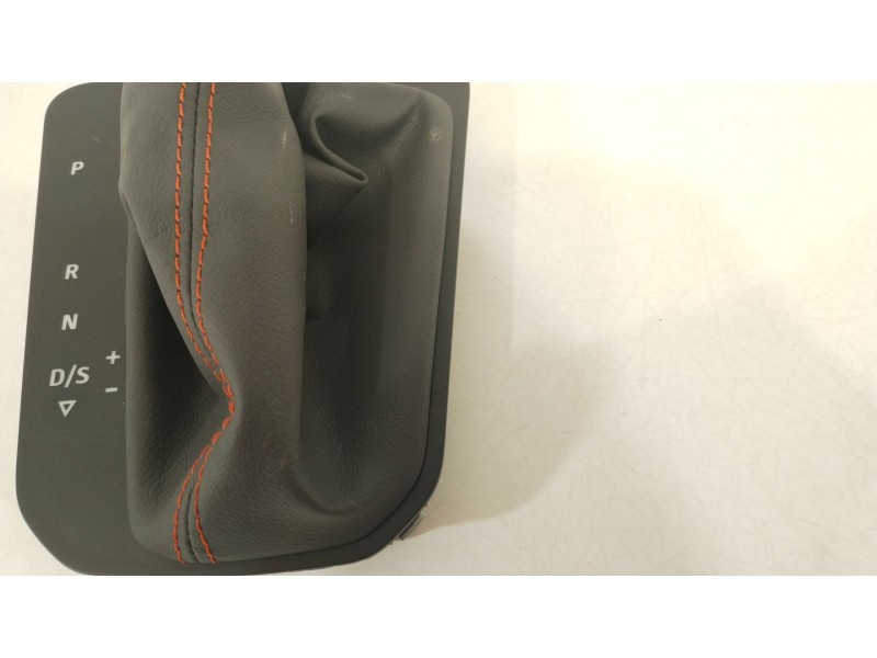 Recambio de pomo palanca cambio para seat ibiza (kj1) fr ib referencia OEM IAM 6F1713203WME  
