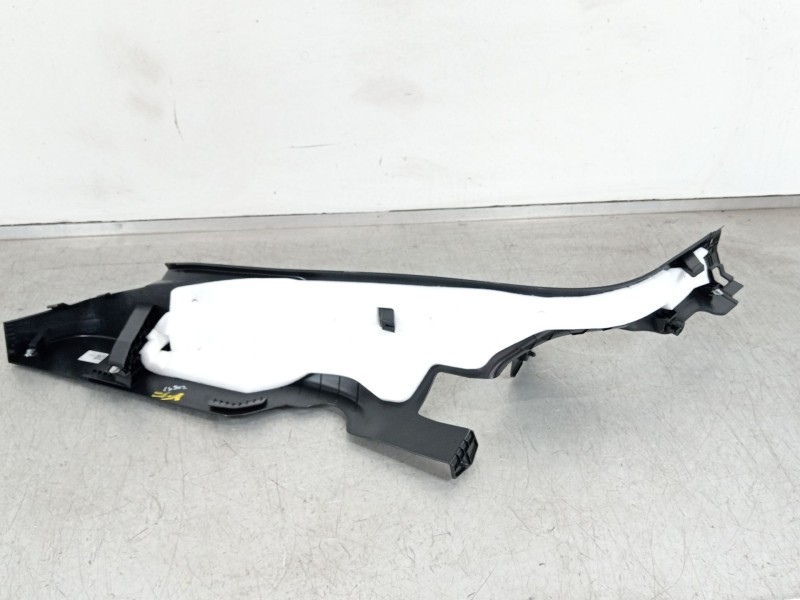 Recambio de moldura para cupra tavascan tavascan referencia OEM IAM 11H867766  