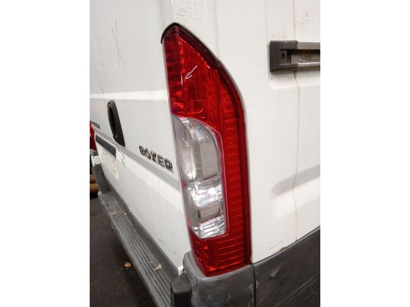 Recambio de piloto trasero derecho para peugeot boxer furgoneta 2.2 hdi 120 referencia OEM IAM 1606664180  