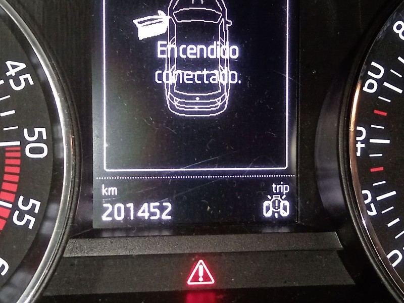 Recambio de cuadro instrumentos para skoda rapid spaceback (nh1) 1.4 tdi referencia OEM IAM   