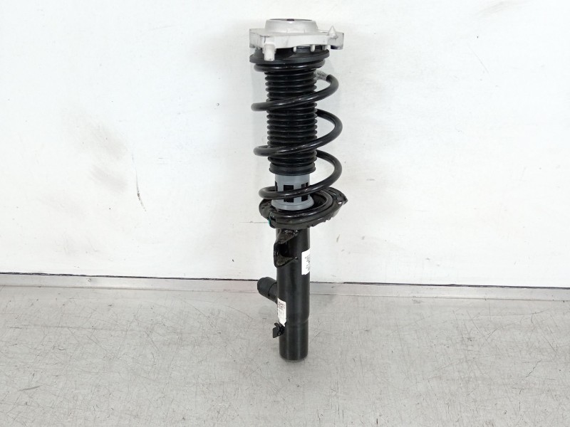 Recambio de amortiguador delantero derecho para cupra tavascan tavascan referencia OEM IAM 1EA413032P  
