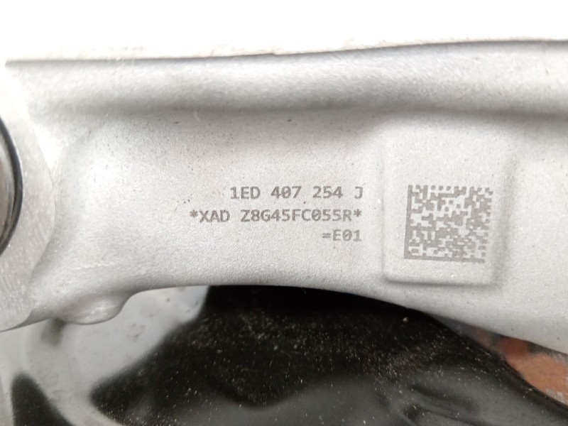 Recambio de mangueta delantera derecha para cupra tavascan tavascan referencia OEM IAM 1ED407254J  