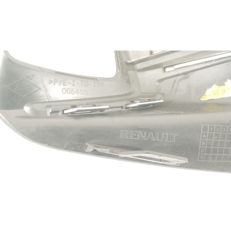 Recambio de rejilla paragolpes derecha para renault clio v (b7_) 1.3 tce 130 (b7mf) referencia OEM IAM 261A26956R  