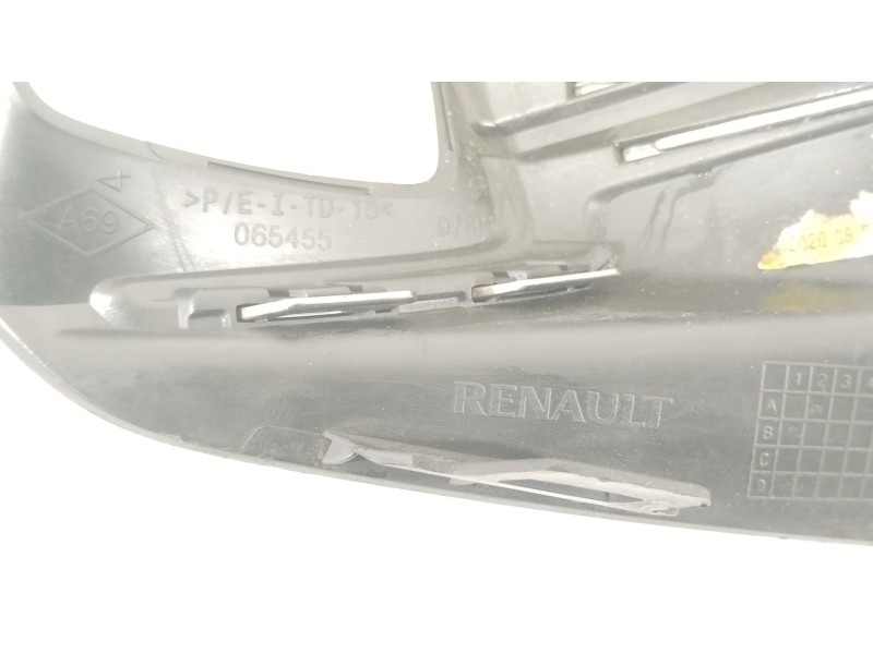 Recambio de rejilla paragolpes derecha para renault clio v (b7_) 1.3 tce 130 (b7mf) referencia OEM IAM 261A26956R  