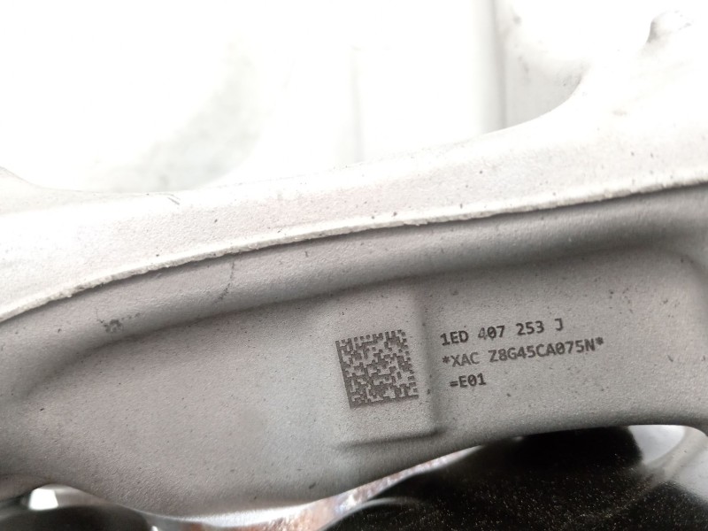 Recambio de mangueta delantera izquierda para cupra tavascan tavascan referencia OEM IAM 1ED407253J  