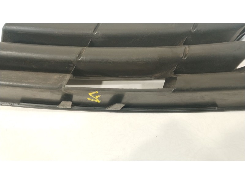 Recambio de rejilla paragolpes derecha para volkswagen passat b6 (3c2) 2.0 tdi referencia OEM IAM 3C0853666A  