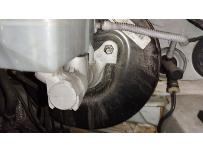 Recambio de servofreno para renault clio iv (bh_) 0.9 tce 90 referencia OEM IAM 472104788R  