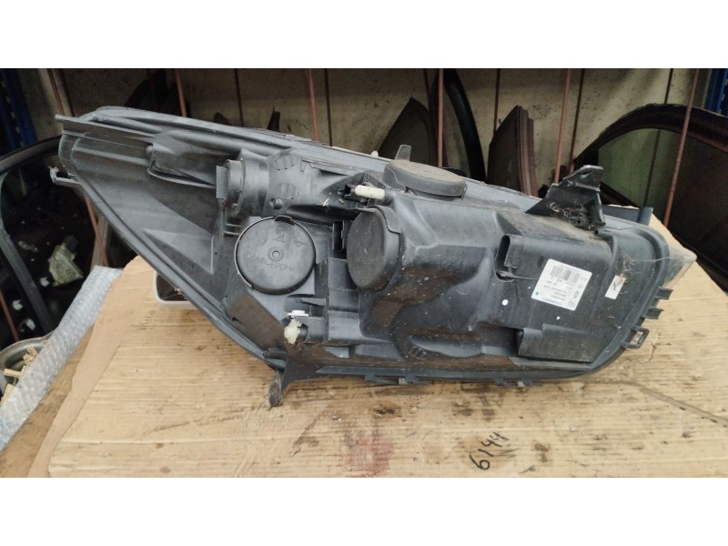 Recambio de faro izquierdo para renault clio iv (bh_) 1.5 dci 90 referencia OEM IAM 260601850R  