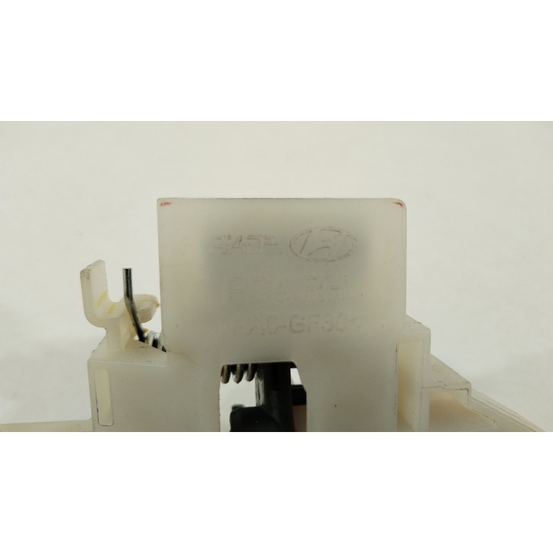 Recambio de maneta exterior trasera derecha para hyundai i30 (pde, pd, pden) 1.5 referencia OEM IAM 82665G4000  