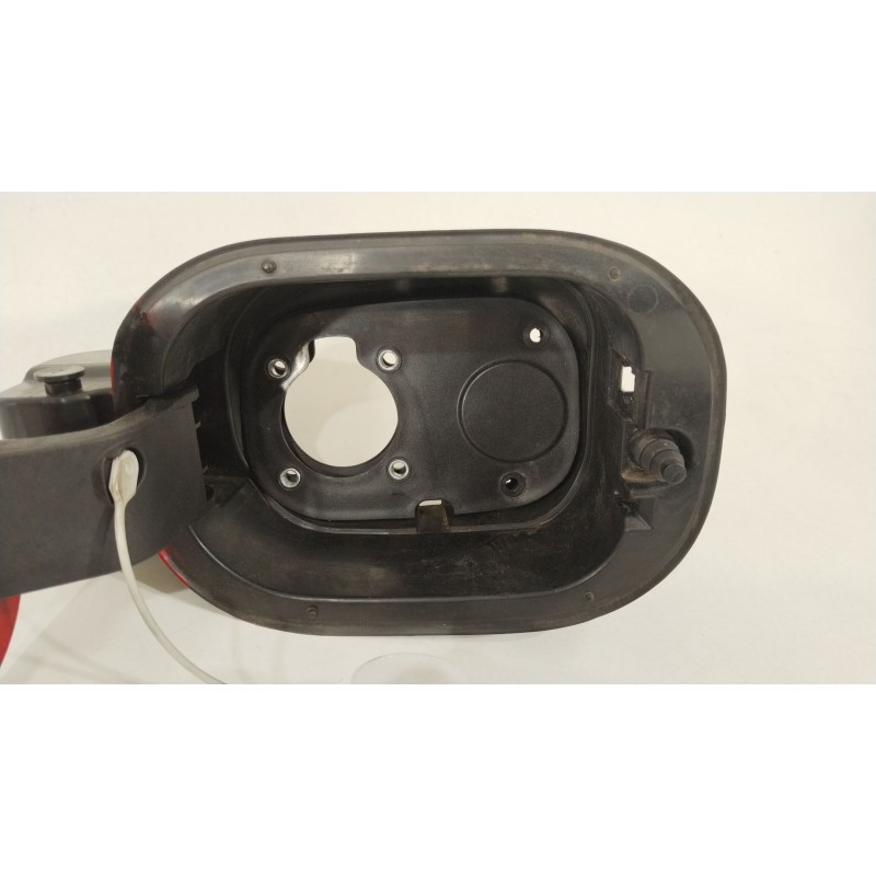 Recambio de tapa exterior combustible para hyundai i30 (pde, pd, pden) 1.5 referencia OEM IAM 81595G4000 81595G4050 