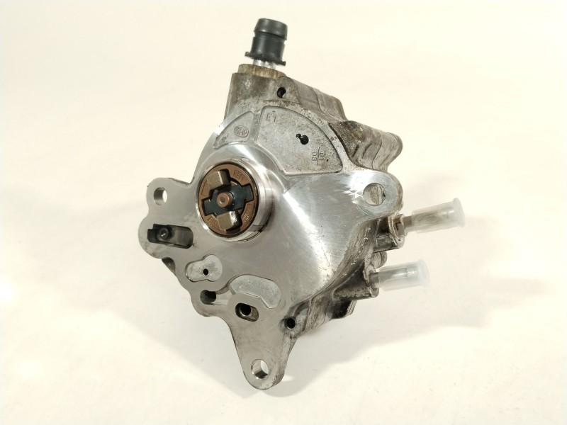 Recambio de depresor freno / bomba vacio para seat leon (1p1) 2.0 tdi referencia OEM IAM 03G145209C  