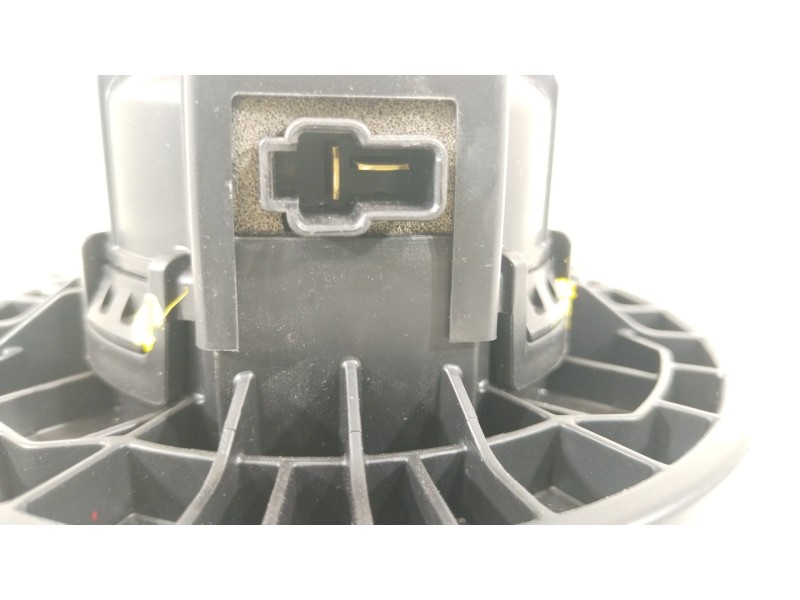 Recambio de ventilador calefaccion para hyundai i30 (pde, pd, pden) 1.5 referencia OEM IAM 97113A4000  
