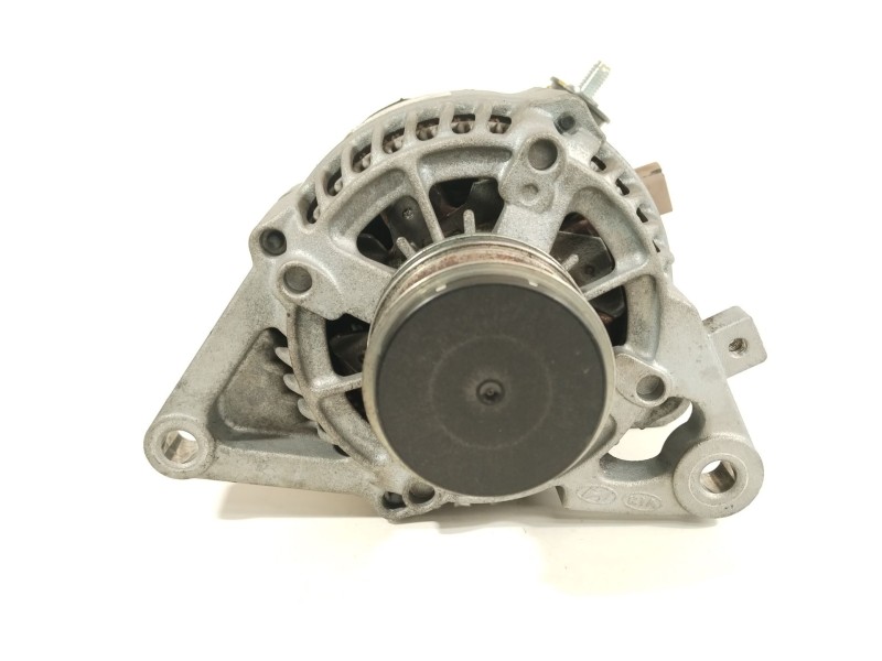Recambio de alternador para kia cee´d (jd) 1.6 crdi 136 referencia OEM IAM 373002A750 MS1042113580 