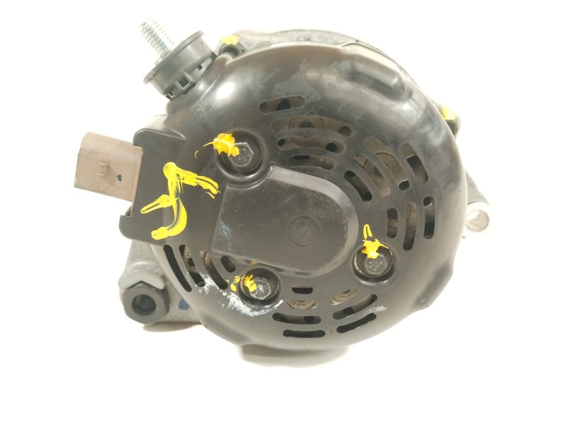 Recambio de alternador para kia cee´d (jd) 1.6 crdi 136 referencia OEM IAM 373002A750 MS1042113580 