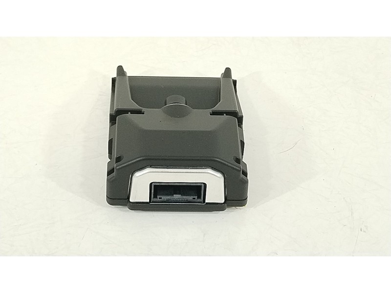 Recambio de camara para hyundai i30 (pde, pd, pden) 1.5 referencia OEM IAM 99211S0000  