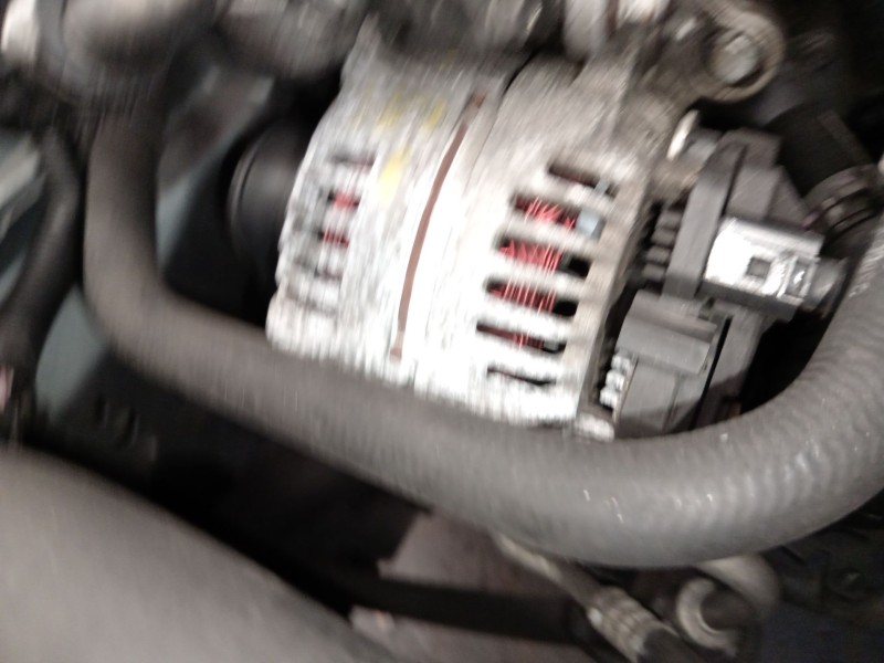 Recambio de alternador para chrysler sebring (js) 2.0 crd referencia OEM IAM 0124525128 05033757AB 