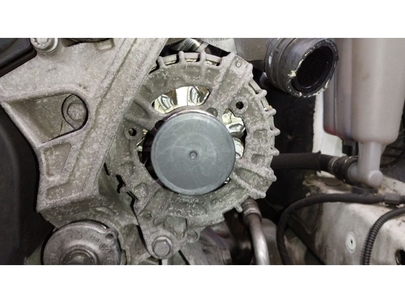 Recambio de alternador para audi a4 b8 (8k2) 2.0 tdi referencia OEM IAM 03L903017  0125711034
