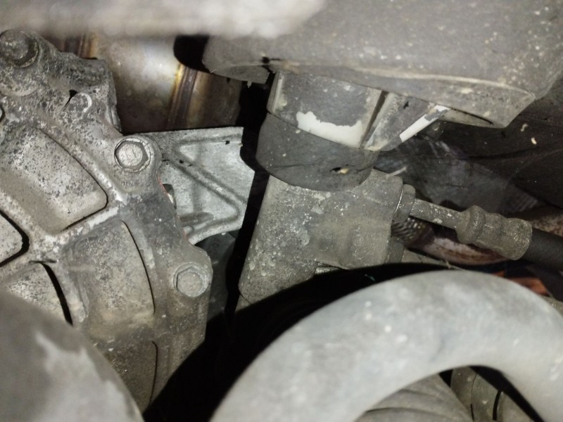 Recambio de cremallera direccion para dodge caliber s referencia OEM IAM 05105085AD  