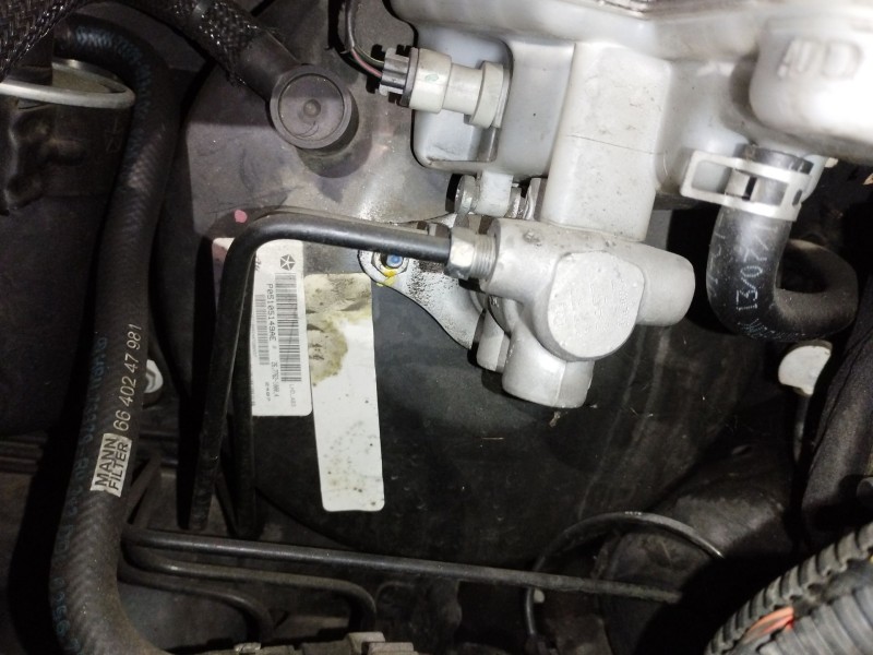 Recambio de servofreno para dodge caliber s referencia OEM IAM 05105149AE  