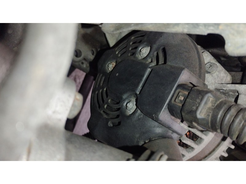 Recambio de alternador para lexus is ii (_e2_) 220d (ale20) referencia OEM IAM 2706026030 1042104771 