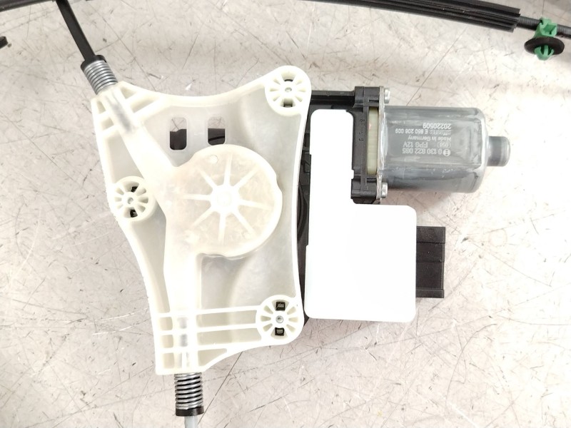 Recambio de elevalunas delantero izquierdo para seat ibiza (kj1) fr ib referencia OEM IAM 6F0837461C 2Q2959405E 