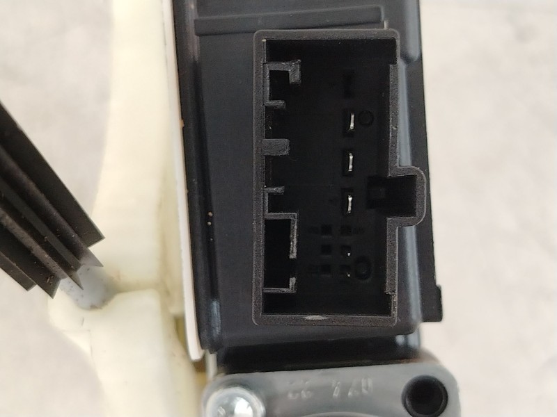 Recambio de elevalunas trasero derecho para seat ibiza (kj1) fr ib referencia OEM IAM 6F0839462C 5Q0959408D 